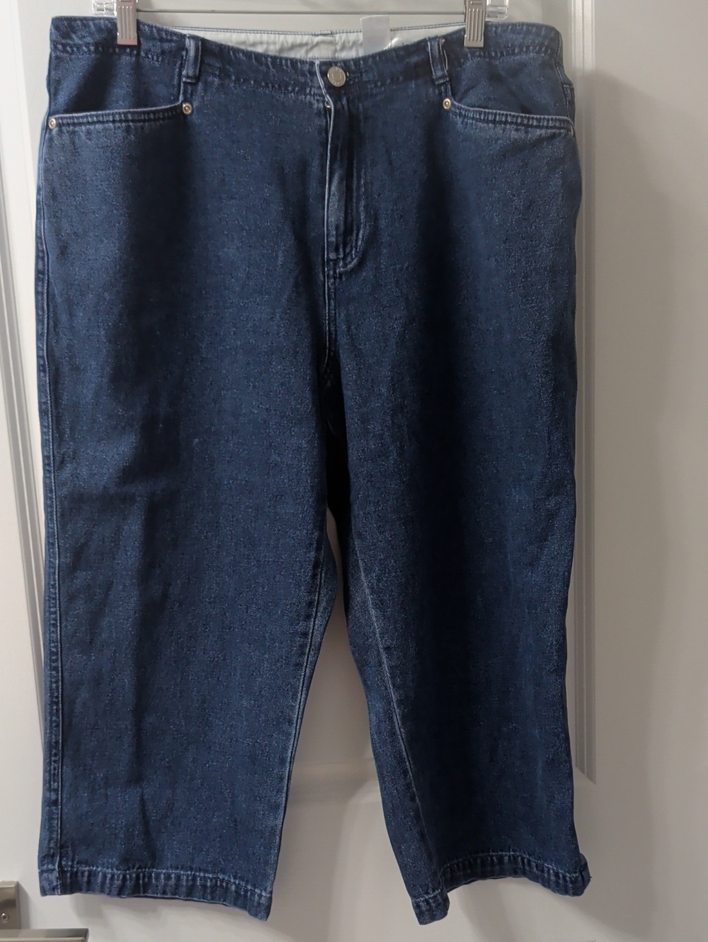 Liz Claiborne Dark Blue Relaxed Fit Womens Jean Capris